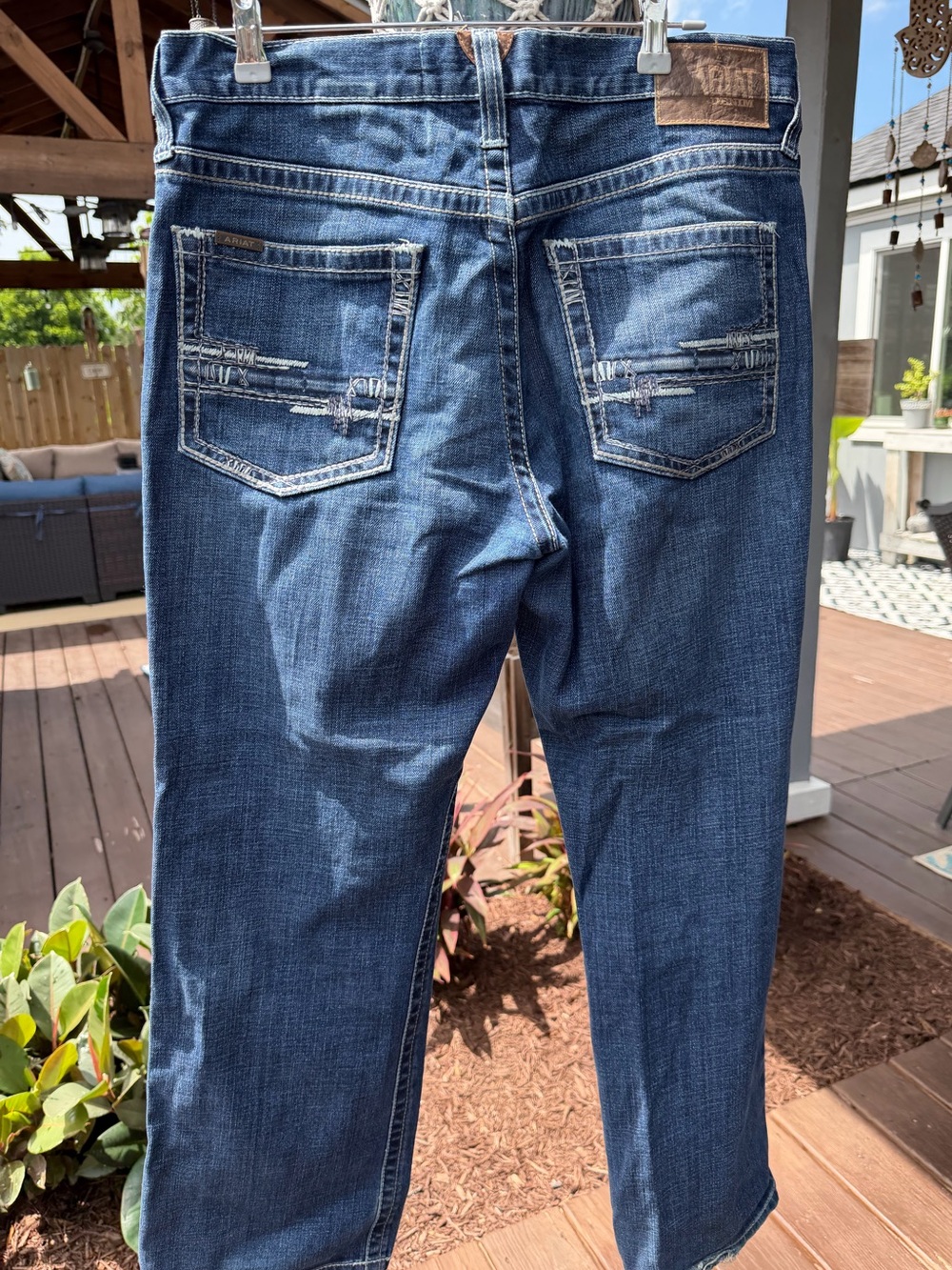 Ariat Indigo Straight-Leg Jeans with Back Pocket Stitching